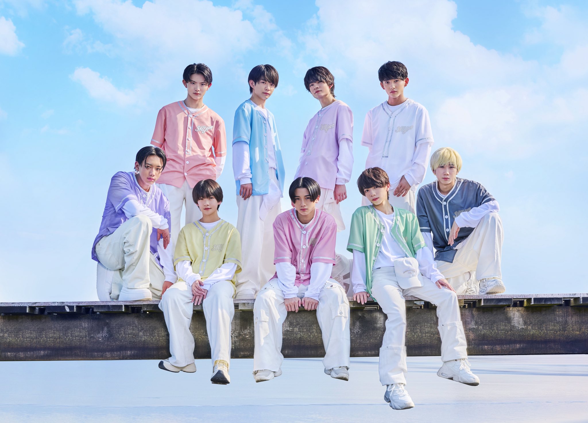 【NEWS】2026年1月28日(水)発売!デビューシングル「ごめんなSHY」収録曲&ジャケット写真公開!!